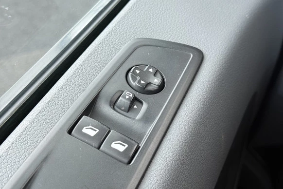 Opel Vivaro-e - Afbeelding 19 van 30