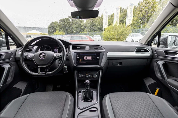 Volkswagen Tiguan - Afbeelding 18 van 30