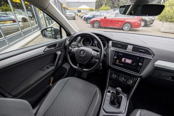 Volkswagen Tiguan - Afbeelding 19 van 30