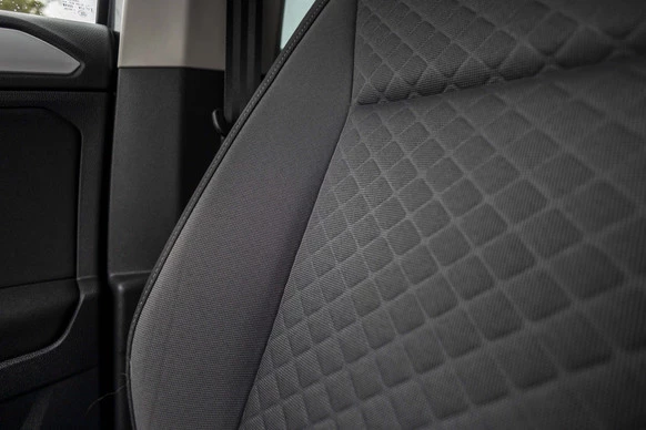 Volkswagen Tiguan - Afbeelding 24 van 30