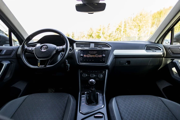 Volkswagen Tiguan - Afbeelding 18 van 30