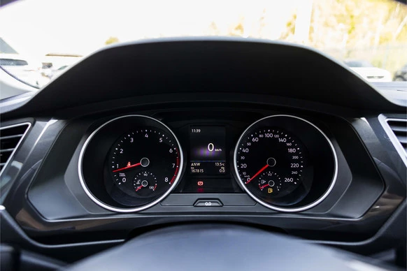 Volkswagen Tiguan - Afbeelding 26 van 30