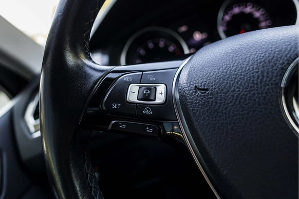 Volkswagen Tiguan - Afbeelding 27 van 30