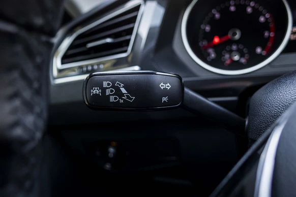 Volkswagen Tiguan - Afbeelding 29 van 30