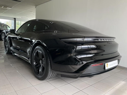 Porsche Taycan - Afbeelding 22 van 25