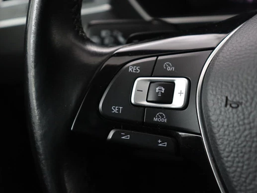 Volkswagen Tiguan - Afbeelding 16 van 30