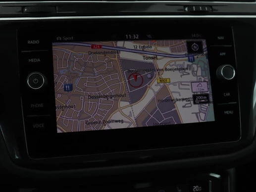 Volkswagen Tiguan - Afbeelding 18 van 30