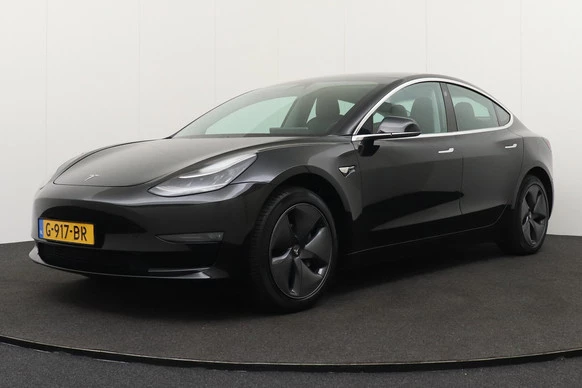 Tesla Model 3 - Afbeelding 1 van 21