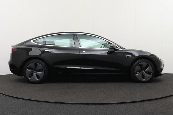 Tesla Model 3 - Afbeelding 6 van 21