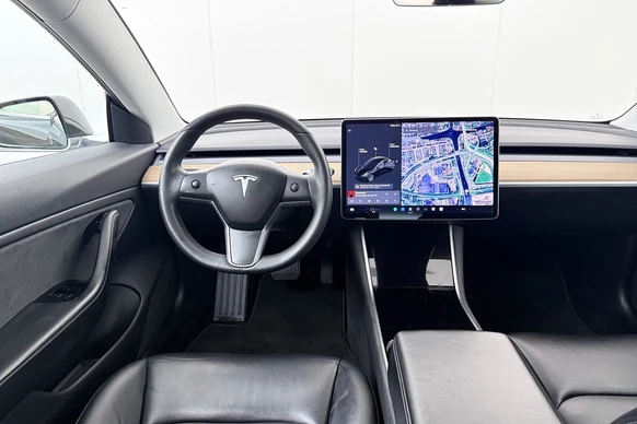 Tesla Model 3 - Afbeelding 8 van 21