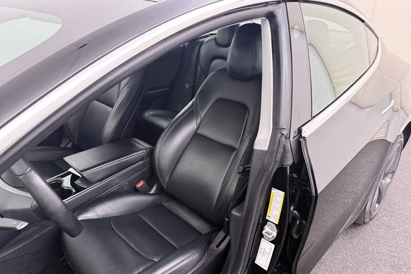 Tesla Model 3 - Afbeelding 10 van 21