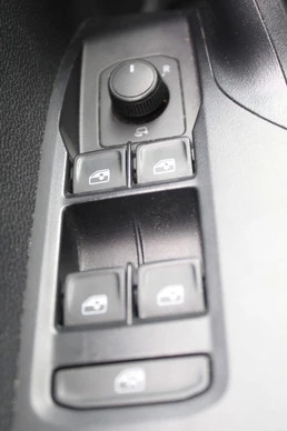 SEAT Arona - Afbeelding 9 van 30