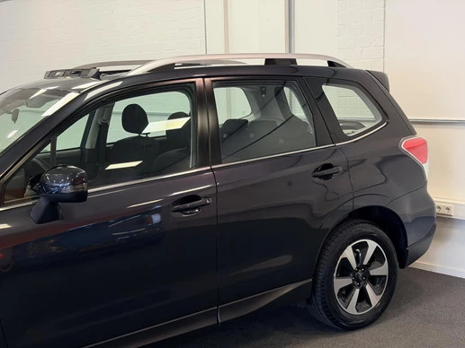 Subaru Forester - Afbeelding 12 van 30
