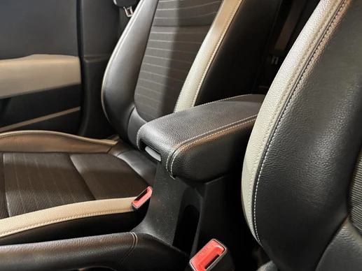 Kia Stonic - Afbeelding 13 van 30