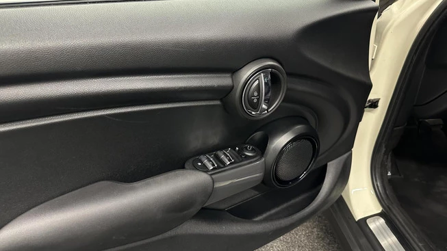 MINI Cooper - Afbeelding 19 van 30