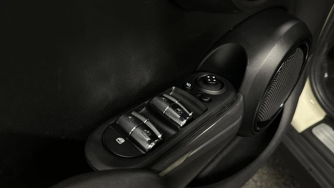 MINI Cooper - Afbeelding 20 van 30