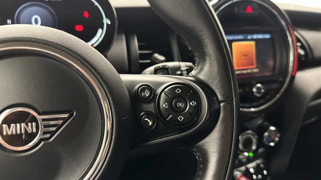 MINI Cooper - Afbeelding 24 van 30