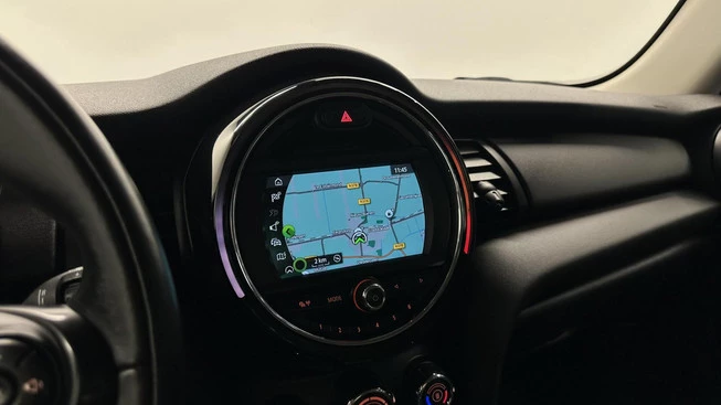 MINI Cooper - Afbeelding 28 van 30