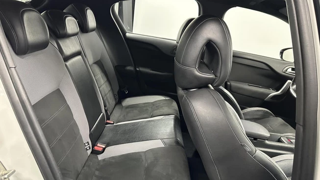 DS DS 4 - Afbeelding 15 van 30