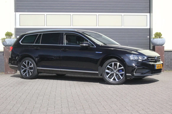 Volkswagen Passat - Afbeelding 5 van 23