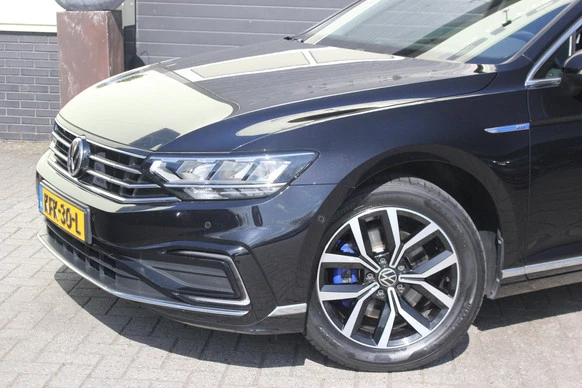 Volkswagen Passat - Afbeelding 18 van 23