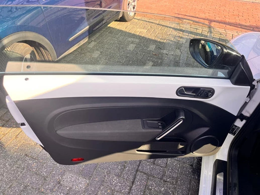 Volkswagen Beetle - Afbeelding 9 van 30