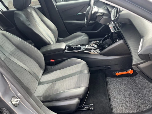 Peugeot e-208 - Afbeelding 4 van 30