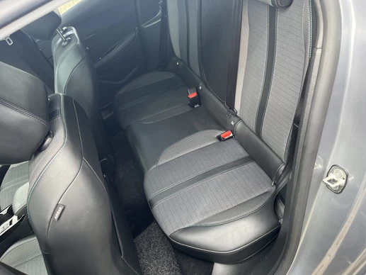 Peugeot e-208 - Afbeelding 18 van 30