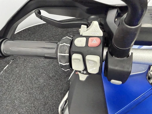 BMW R 1200 GS Adventure - Afbeelding 17 van 19