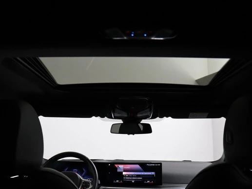 BMW i4 - Afbeelding 9 van 30