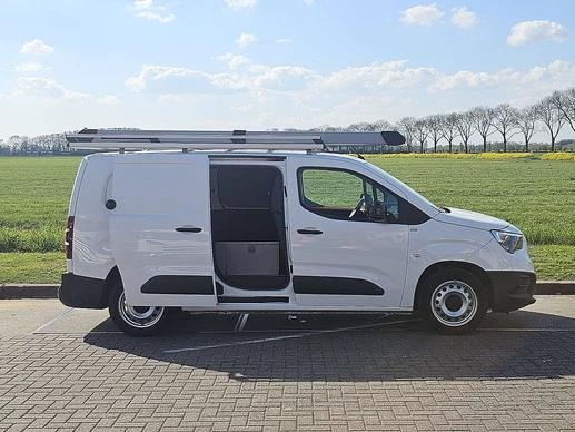 Opel Combo - Afbeelding 13 van 16