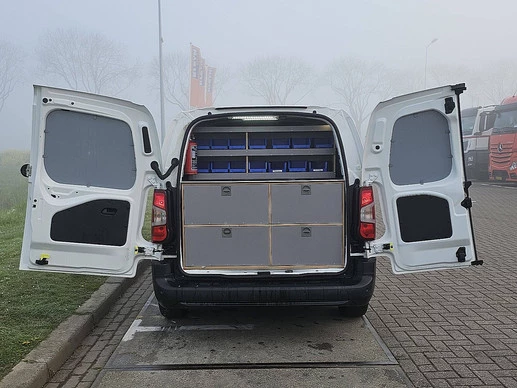 Opel Combo - Afbeelding 12 van 16