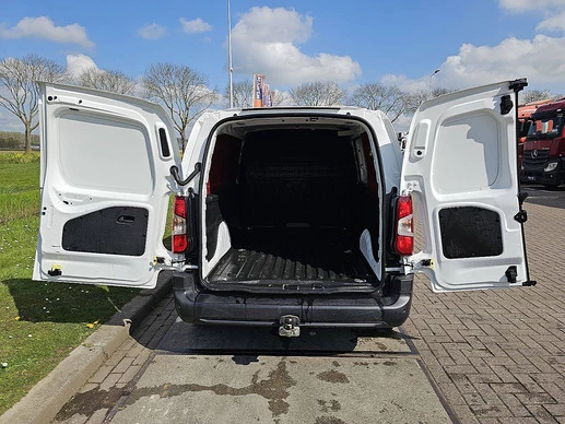 Opel Combo - Afbeelding 13 van 17