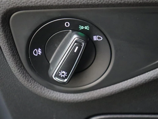 Volkswagen Touran - Afbeelding 17 van 30