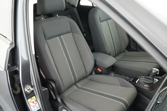 Volkswagen T-Roc - Afbeelding 2 van 30