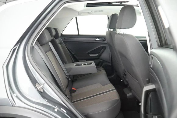 Volkswagen T-Roc - Afbeelding 13 van 30