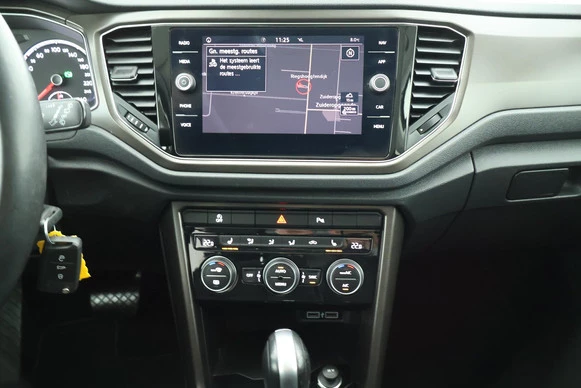 Volkswagen T-Roc - Afbeelding 15 van 30