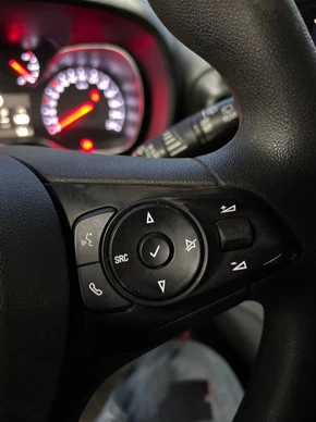 Opel Combo - Afbeelding 24 van 25