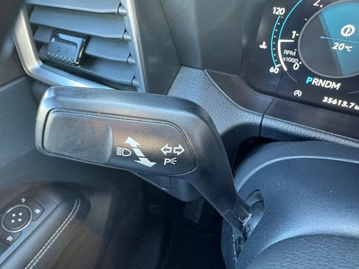 Volkswagen Amarok - Afbeelding 14 van 30