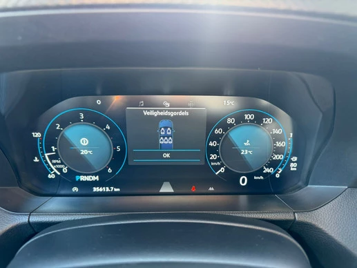 Volkswagen Amarok - Afbeelding 16 van 30