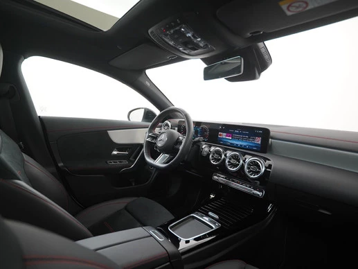 Mercedes-Benz CLA - Afbeelding 2 van 30