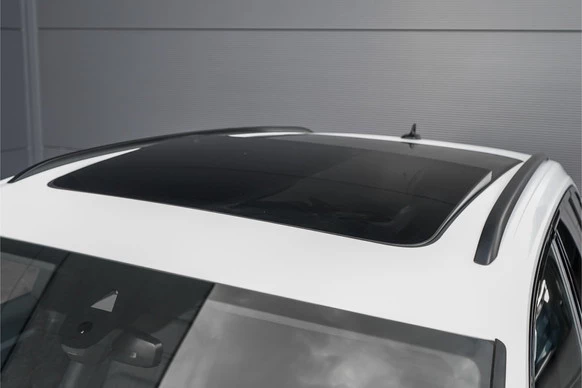 Volkswagen Touareg - Afbeelding 17 van 30