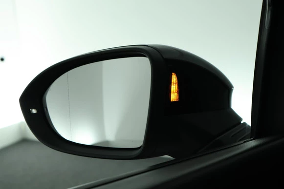 Volkswagen Golf - Afbeelding 8 van 30