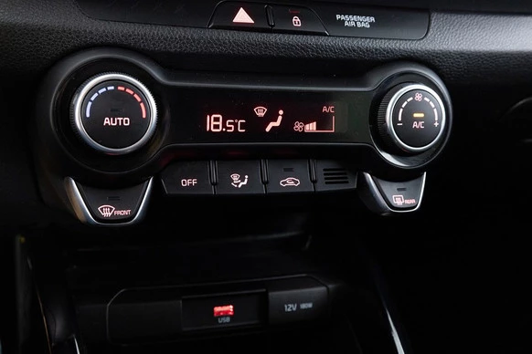 Kia Stonic - Afbeelding 14 van 30