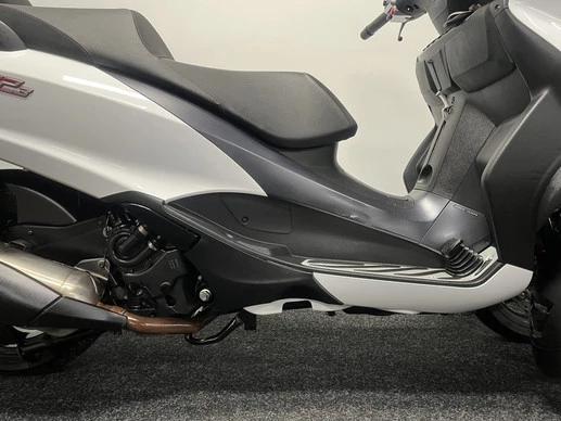 Piaggio MP3 - Afbeelding 6 van 21