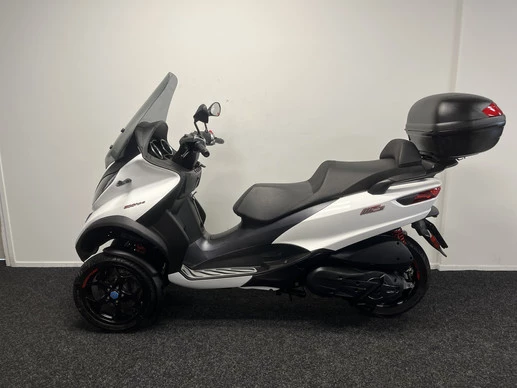 Piaggio MP3 - Afbeelding 11 van 21