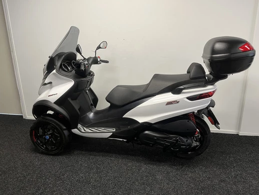 Piaggio MP3 - Afbeelding 14 van 21