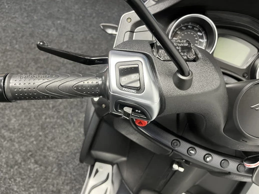 Piaggio MP3 - Afbeelding 20 van 21