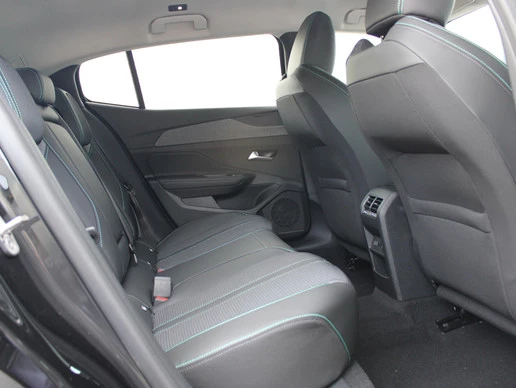 Peugeot 408 - Afbeelding 12 van 30