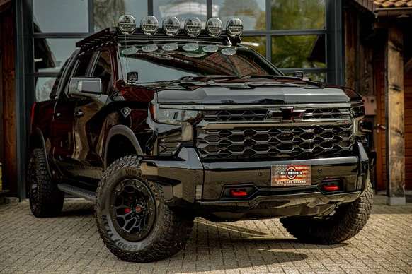 Chevrolet Silverado - Afbeelding 1 van 30